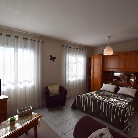Gîte Moncherie Colayrac-Saint-Cirq Extérieur photo