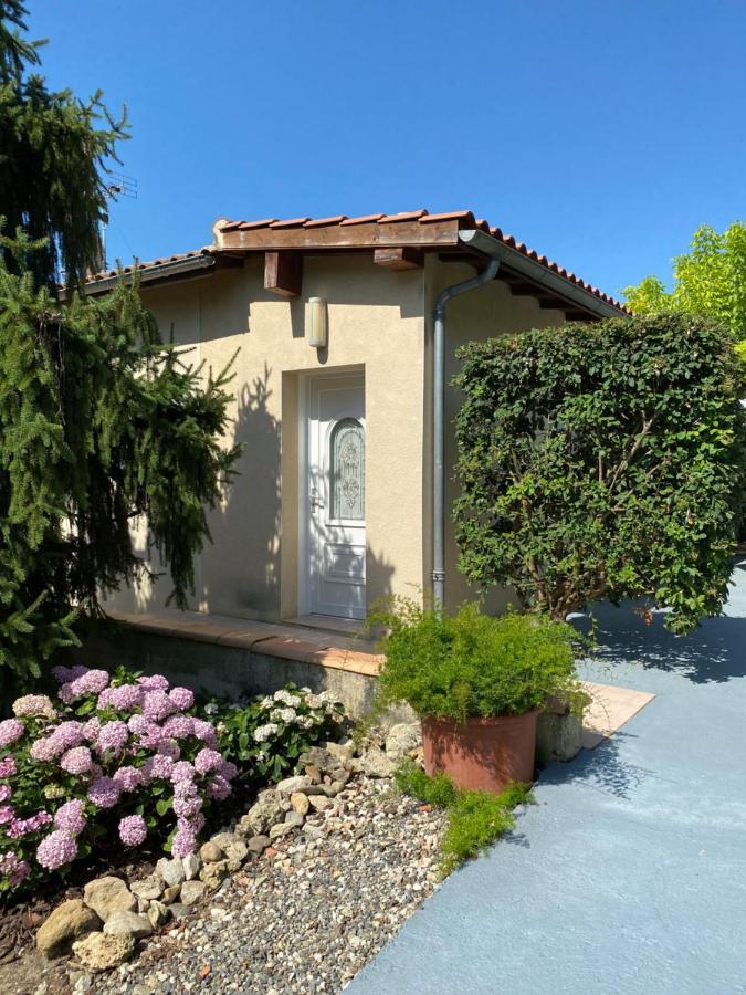 Gîte Moncherie Colayrac-Saint-Cirq Extérieur photo